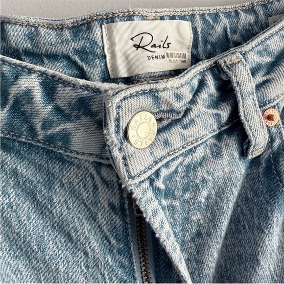 Rails Sunset High Waist Crop Flare Jeans in Snowbird Size 26 Light Wash Stretch - Picture 7 of 7